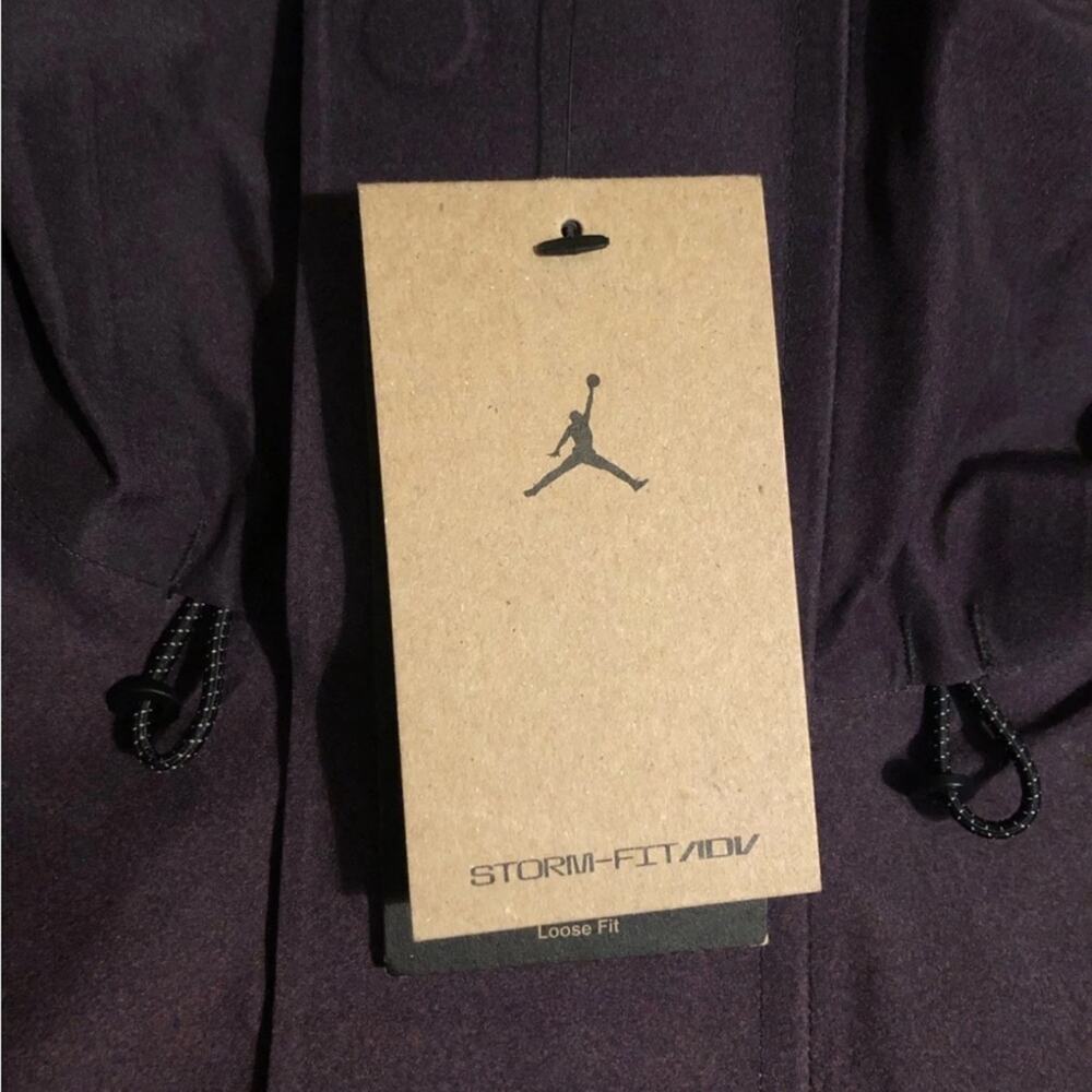 Nike Air Jordan Skyline GORE-TEX Waterproof Jacket HF9285-010 Men's Small BNWT - Picture 4 of 6